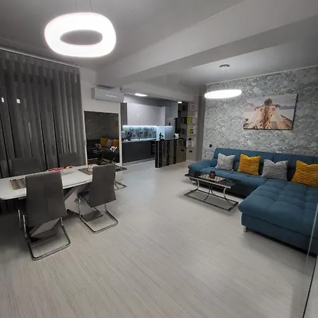 Appartamento A&A Dream Apartment Năvodari